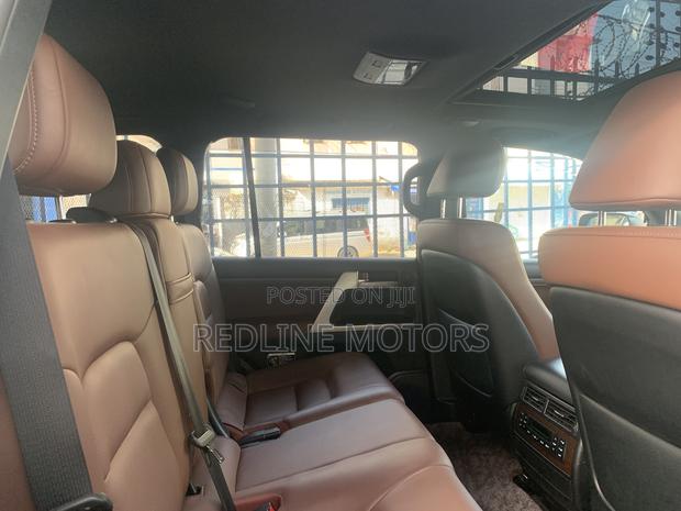 Black Toyota Land Cruiser 4.6 V8 ZX 2017
