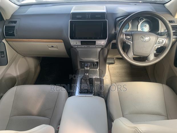 Premium Black 2018 Toyota Land Cruiser Prado 2.8