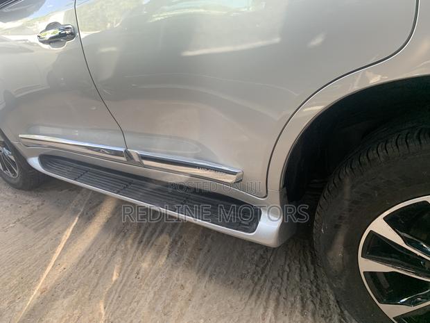 2017 Toyota Land Cruiser V8 TD Silver - High Mileage, Great Value