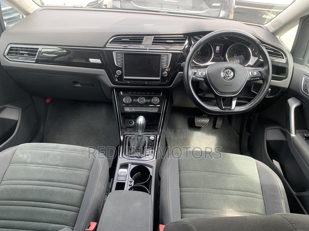 Volkswagen Touran 2016 Black - Affordable Pre-owned MPV