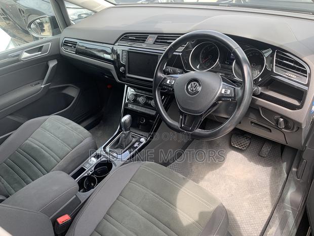 Volkswagen Touran 2016 Black - Affordable Pre-owned MPV