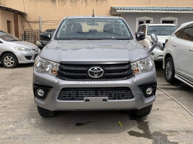 Toyota Hilux 2017 - Gray - Rugged X Single Cab