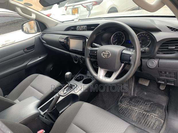 Toyota Hilux 2017 - Gray - Rugged X Single Cab