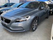 Volvo V40 2017 Blue: Perfect Compact Sedan for You for sale