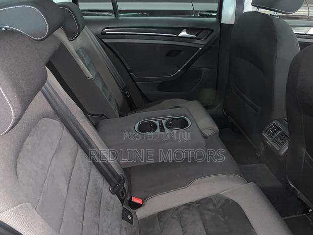 2017 Volkswagen Golf Variant - Blue Edition - Sleek and Efficient