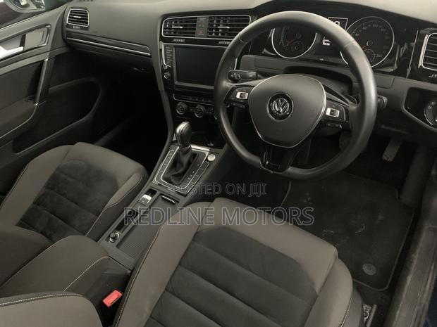 2017 Volkswagen Golf Variant - Blue Edition - Sleek and Efficient