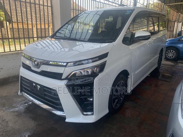 2017 Toyota Voxy Pearl: Power, Prestige, and Practicality in One Package