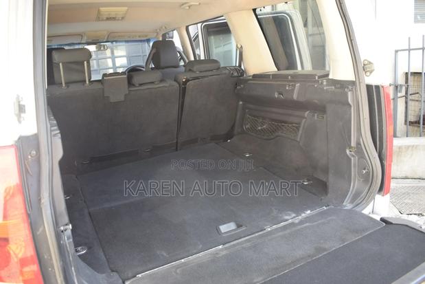 Land Rover Discovery 2006 White