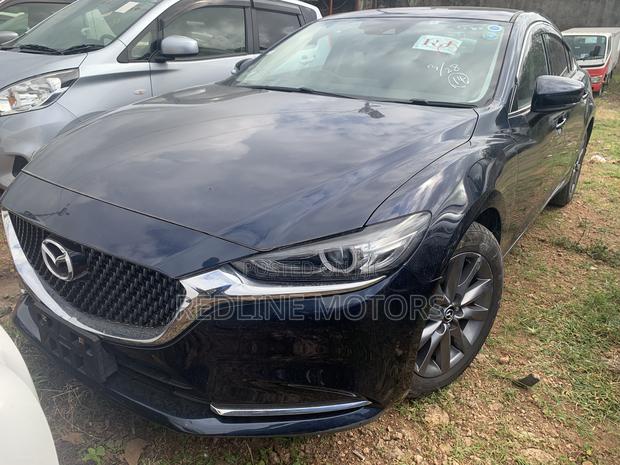 Mazda Atenza (2018 Blue): Elegant Sedan