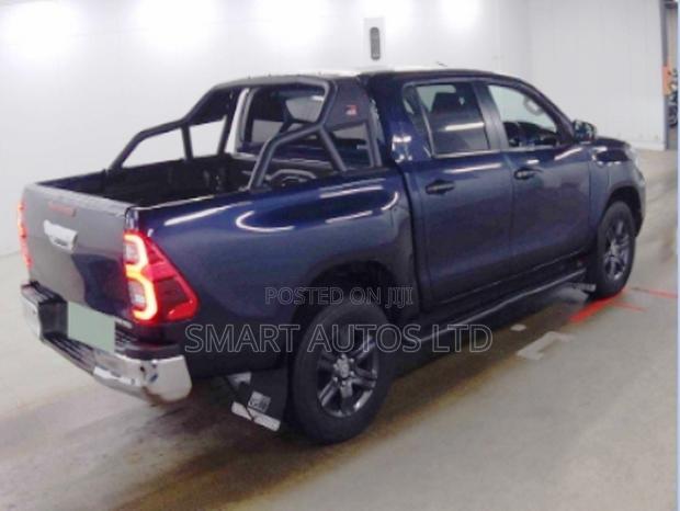 Toyota Hilux 2020 SR5 Extra Cab 4x4
