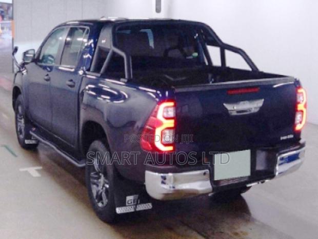 Toyota Hilux 2020 SR5 Extra Cab 4x4