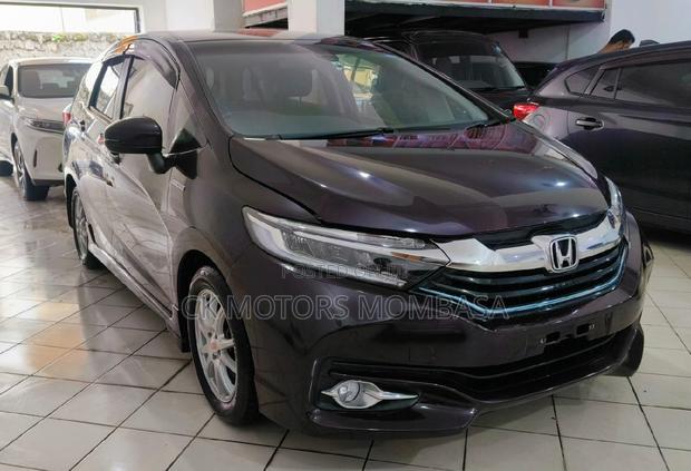 2017 Purple Honda Fit Shuttle: Compact and Chic, Perfect for City Driving