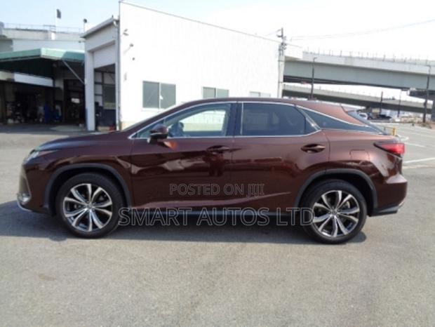 2020 Lexus RX Hybrid: Luxury SUV with Hybrid Powertrain