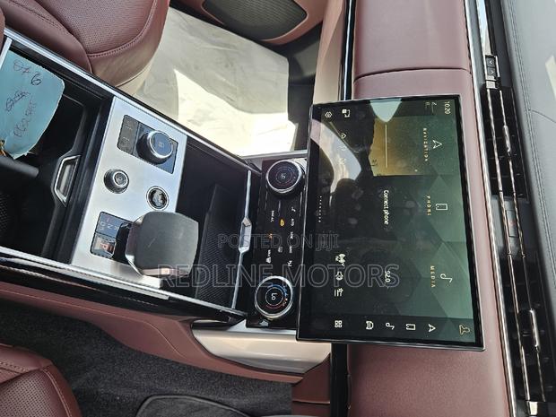 New 2023 Land Rover Range Rover Vogue in Gray - Premium SUV