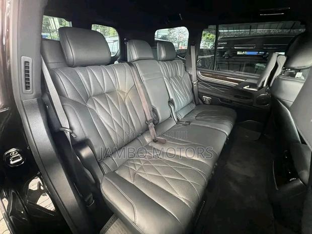 Luxury Black Lexus LX 570 AWD 2017 - All-Wheel Drive SUV for Sale