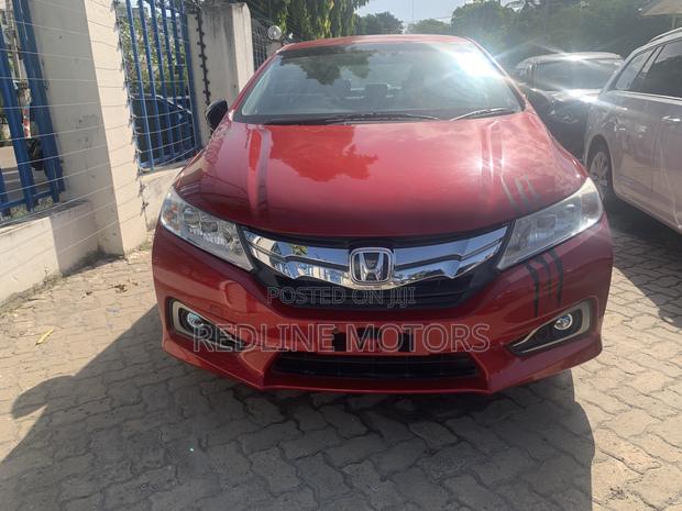 2016 Red Honda Grace 1.5 Petrol FWD - Stylish and Efficient