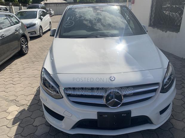 Stylish Mercedes-Benz B-Class B 250e Electric 2017