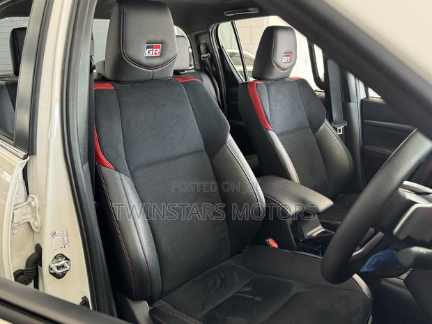 2023 Toyota Hilux White - Two Variants, Infinite Possibilities