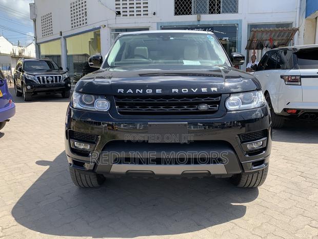 Pre-Owned 2017 Land Rover Range Rover Sport in Black: Premium Quality