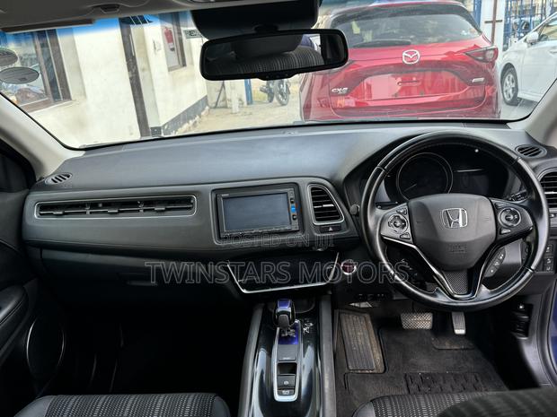 2018 Blue Honda Vezel: Compact SUV, Advanced Technology