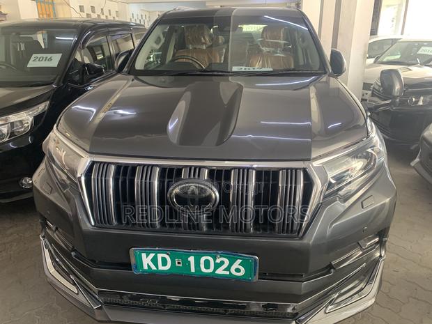 2019 Toyota Land Cruiser Prado 2.8 - Gray - Used Luxury SUV