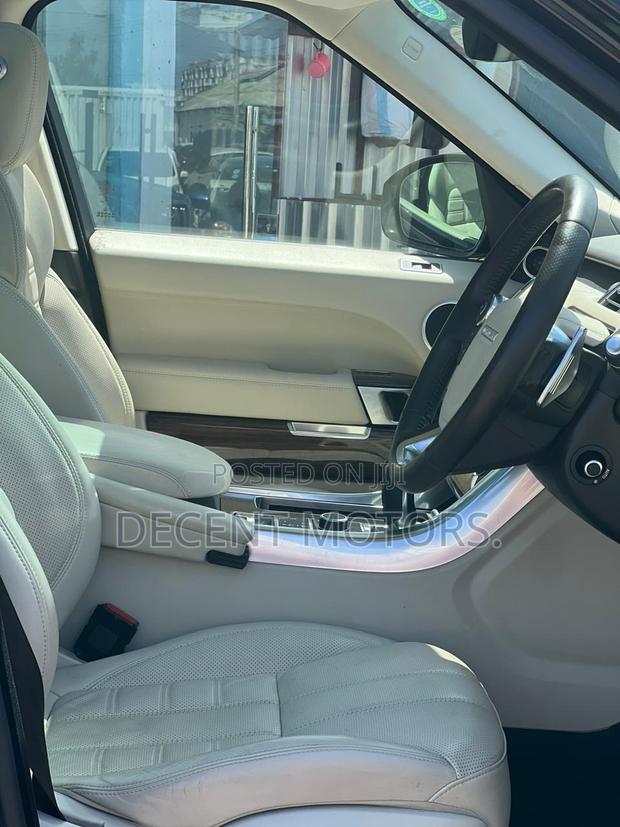 New 2018 Land Rover Range Rover Sport Autobiography Black - High-Performance SUV
