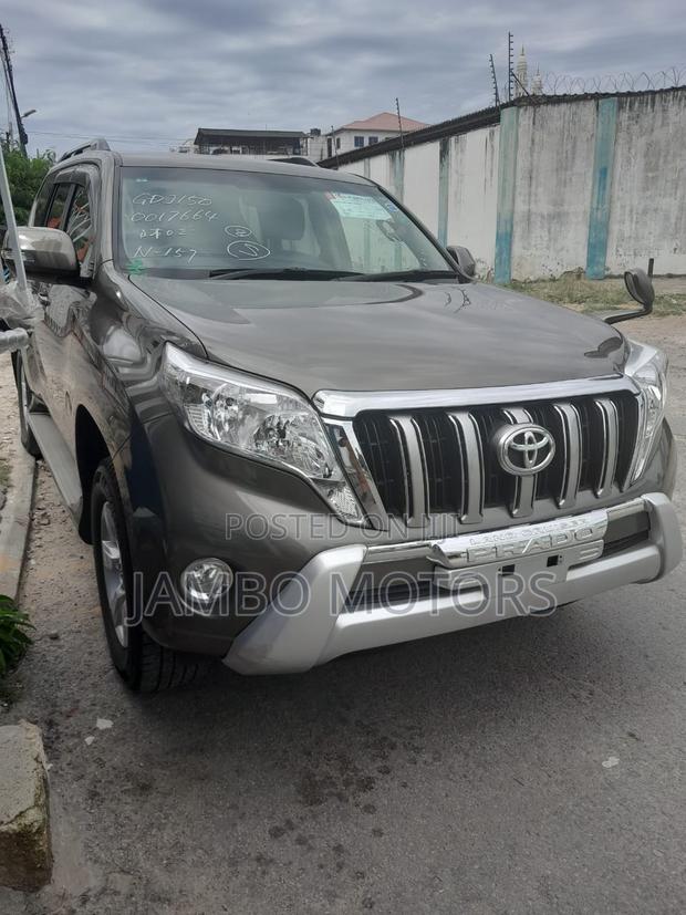 2017 Toyota Land Cruiser Prado 2.8 - Gray - Quality Pre-Owned SUV Available Now