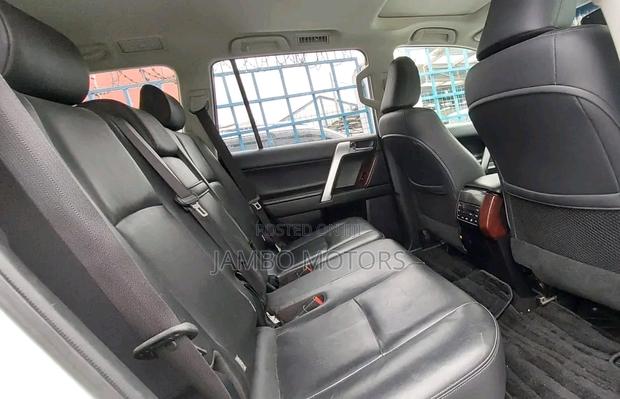 Used 2017 Toyota C-HR Green for Sale