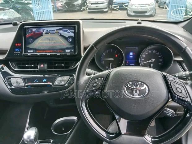 Used 2017 Toyota C-HR Green for Sale