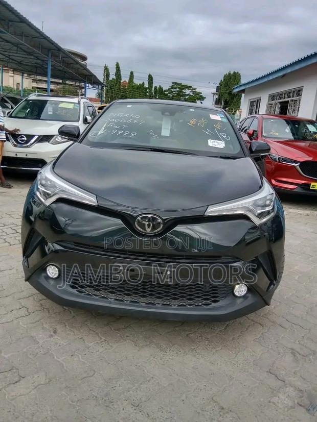 Used 2017 Toyota C-HR Green for Sale