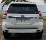 Toyota Land Cruiser Prado 2017 White for sale