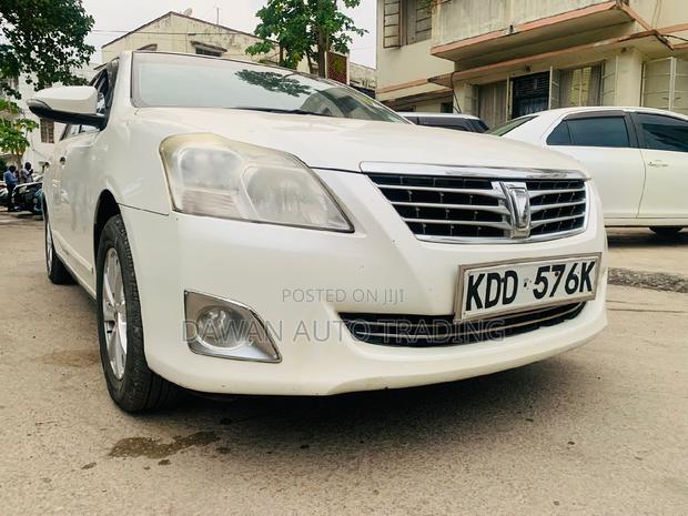 Toyota Premio 2014 White
