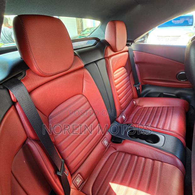 2018 White Mercedes-Benz E200 Luxury Executive Car