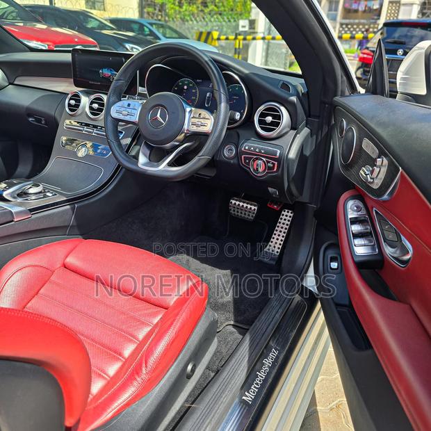 2018 White Mercedes-Benz E200 Luxury Executive Car