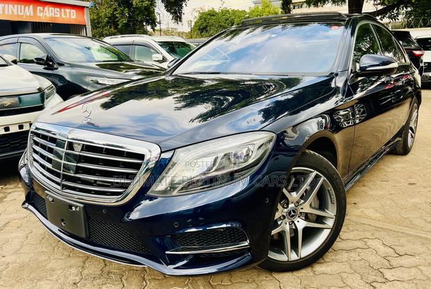Elegant Hybrid Sedan: 2017 Mercedes-Benz S-Class S 400 Hybrid L Blue (V222)