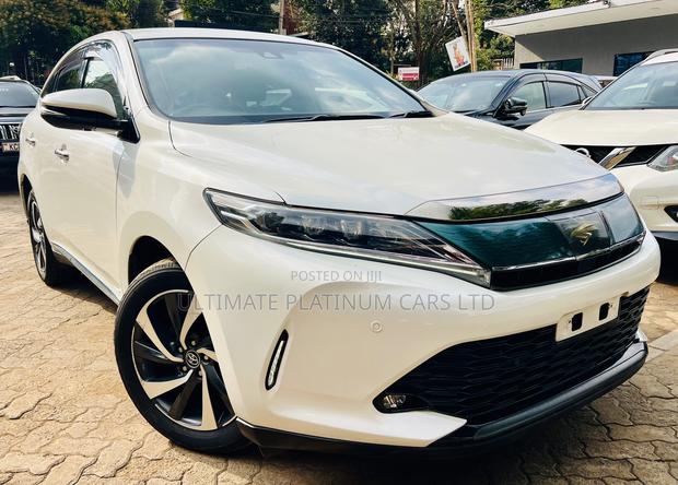 2017 Toyota Harrier 2.0 Turbo 4WD White - Premium Package