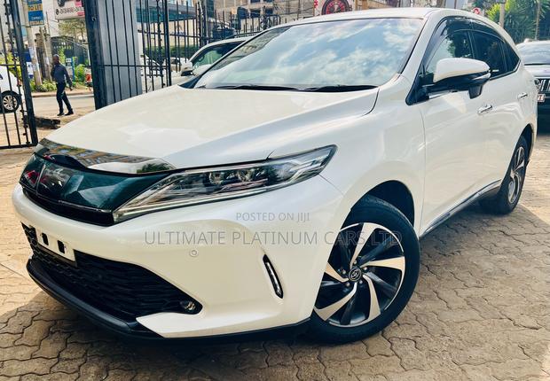 2017 Toyota Harrier 2.0 Turbo 4WD White - Premium Package