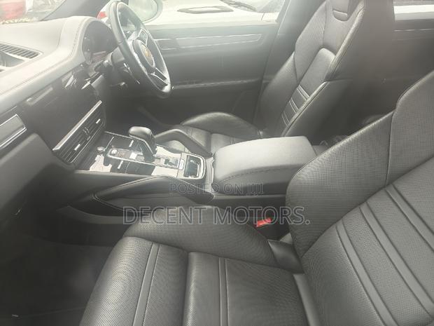 2018 Porsche Cayenne Base AWD - White, Used Car Listing