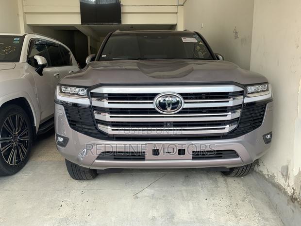 2023 Toyota Land Cruiser - Gray Edition