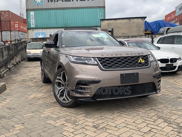 Gold Land Rover Range Rover Velar P380 SE R-Dynamic 4x4 2018