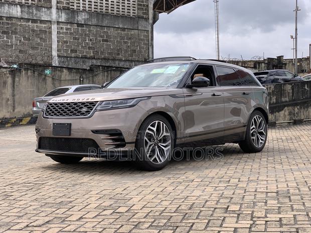 Gold Land Rover Range Rover Velar P380 SE R-Dynamic 4x4 2018