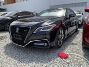 Black 2018 Crown Toyota - Elegant Sedan for sale