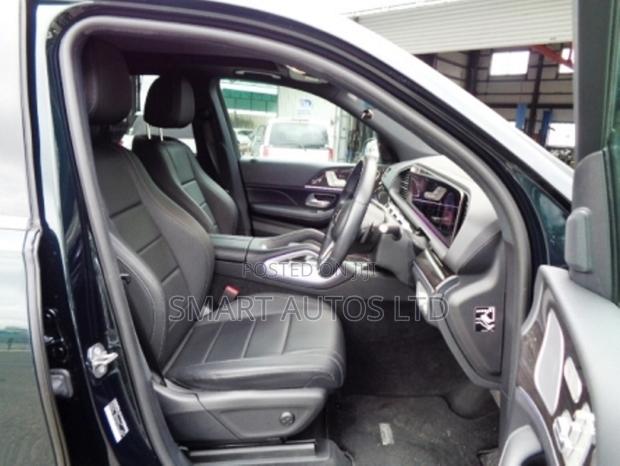 2020 Mercedes-Benz GLE 300d 4MATIC: Premium SUV for Sale