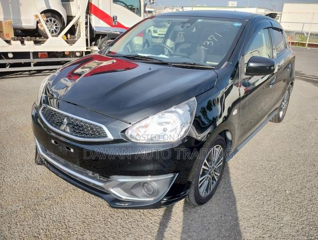 Stylish 2017 Mitsubishi Mirage in Black Finish