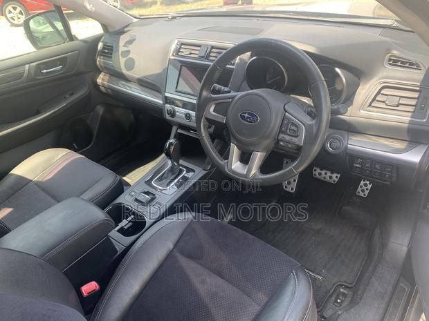 Blue Subaru Outback 2.5i Limited AWD 2016 - Quality Used Car