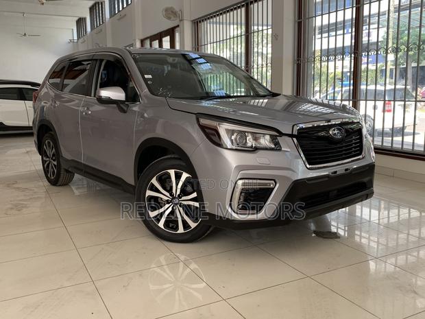 2018 Subaru Forester 2.5i Limited AWD - Silver - Pre-owned
