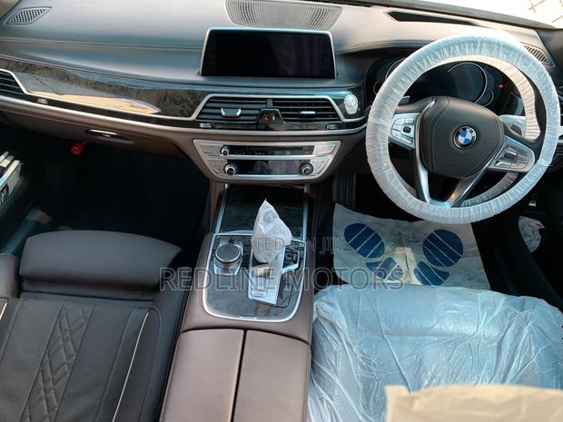 White BMW 7 Series 2017 - Sophisticated Luxury Car