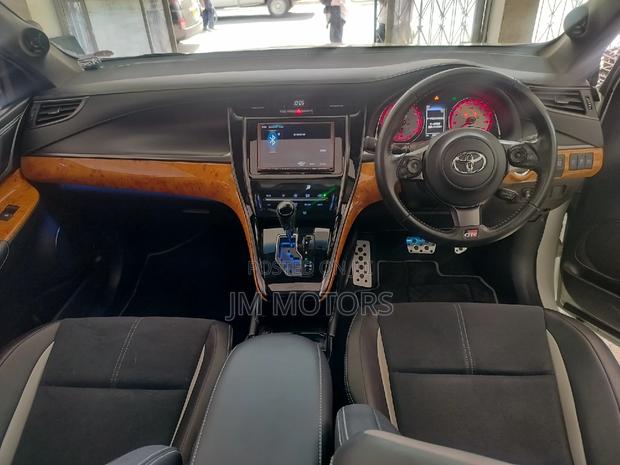 Toyota Harrier 2017 White