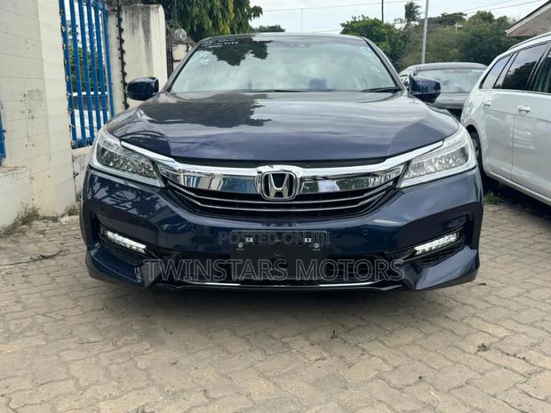 2017 Honda Accord Blue Sedan - Quality & Style