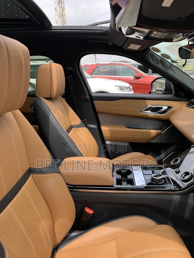 Gold Land Rover Range Rover Velar P380 SE R-Dynamic 4x4 2018